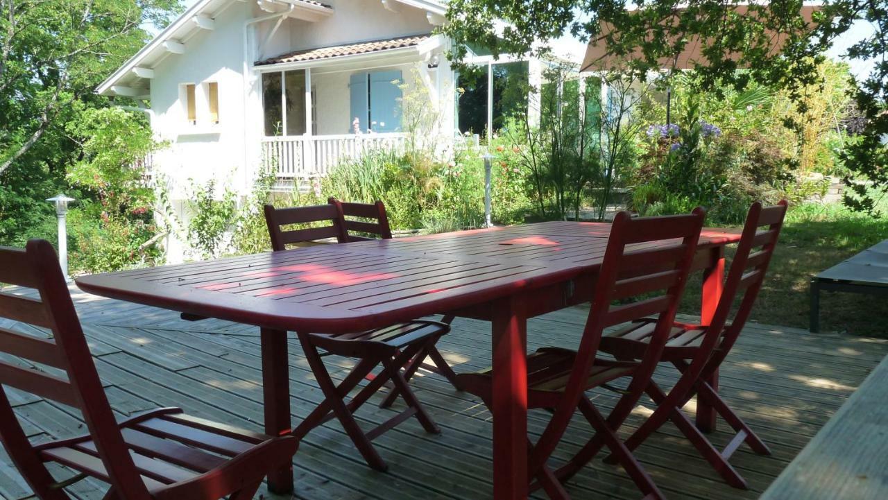 Bed and Breakfast Les Taouleres Hastingues Экстерьер фото