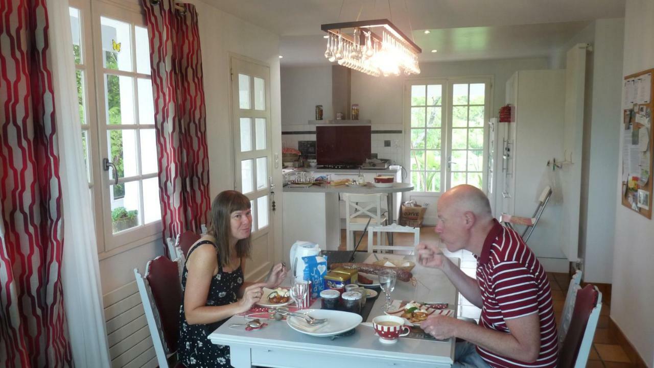 Bed and Breakfast Les Taouleres Hastingues Экстерьер фото